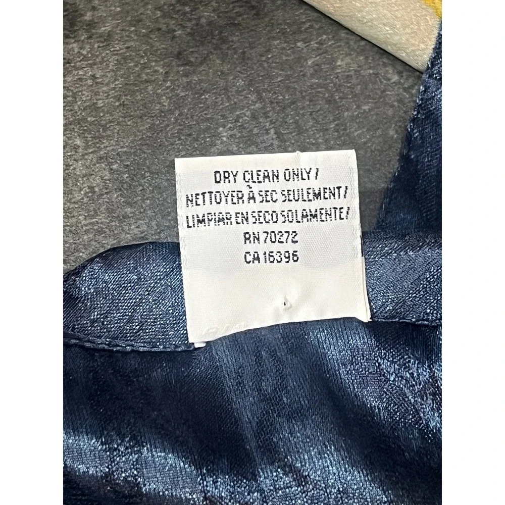 Liz Claiborne Made In Italy Scarf Baroque Gold Navy Blue Luxury Accessory